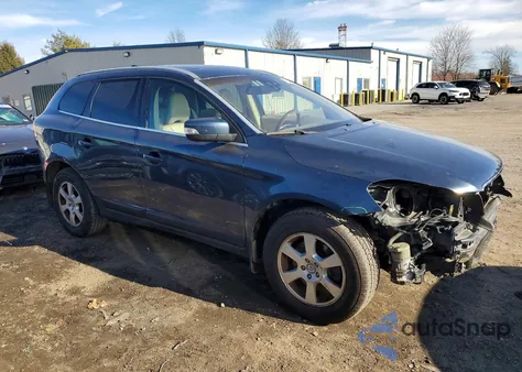 2012 Volvo Xc60 3.2 z USA, uszkodzony, nr VIN YV4952DZ0C2253709